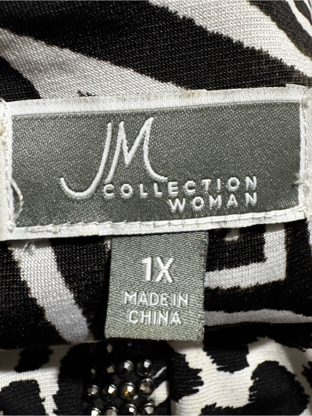 JM Collection Black & White Mixed Animal Print V-Neck Tunic with Beaded Trim - Picture 9 of 9